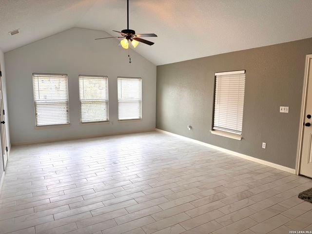 2266 Stagecoach, Canyon Lake, TX 78133