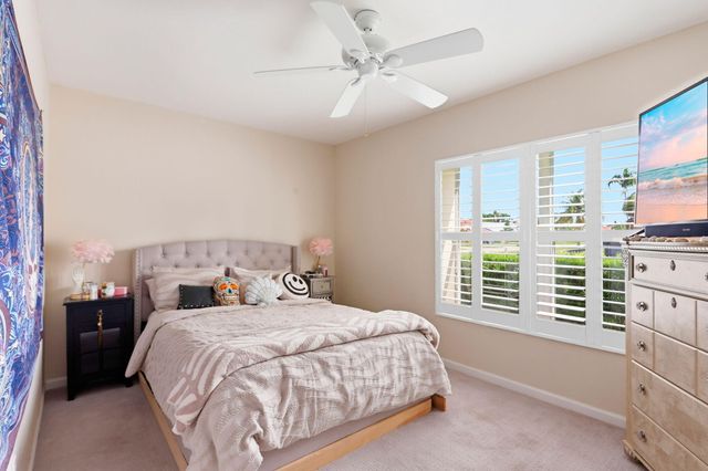 435 MOHAWK Lane, Boca Raton, FL 33487