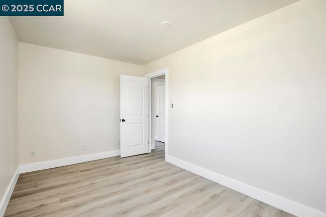 3251 Hyde Street, Oakland, CA 94601