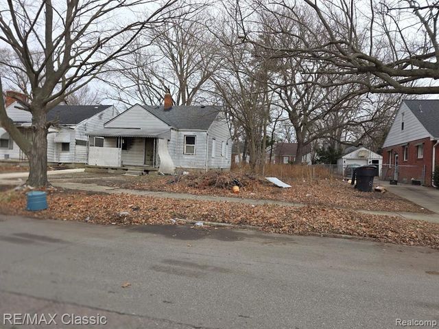 8656 & 8560 Farmbrook Street, Detroit, MI 48224