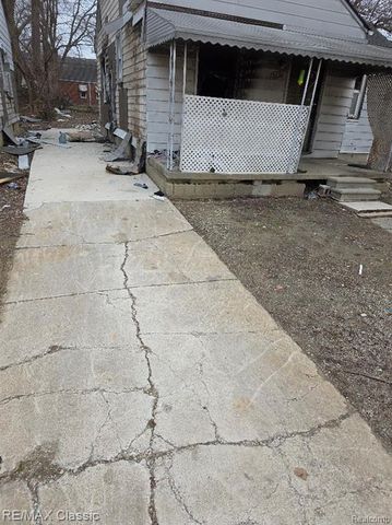 8656 & 8560 Farmbrook Street, Detroit, MI 48224
