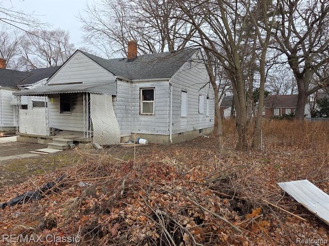 8656 & 8560 Farmbrook Street, Detroit, MI 48224