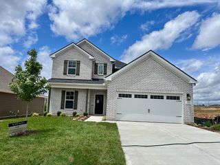 3919 Trinity Woods Rd, Columbia, TN 38401