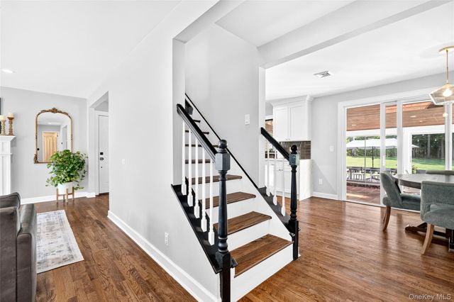 3 Augusta Place, White Plains, NY 10603