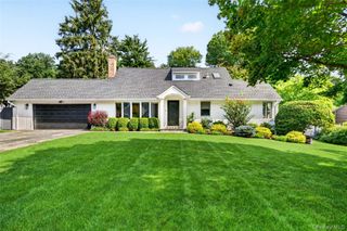 3 Augusta Place, White Plains, NY 10603