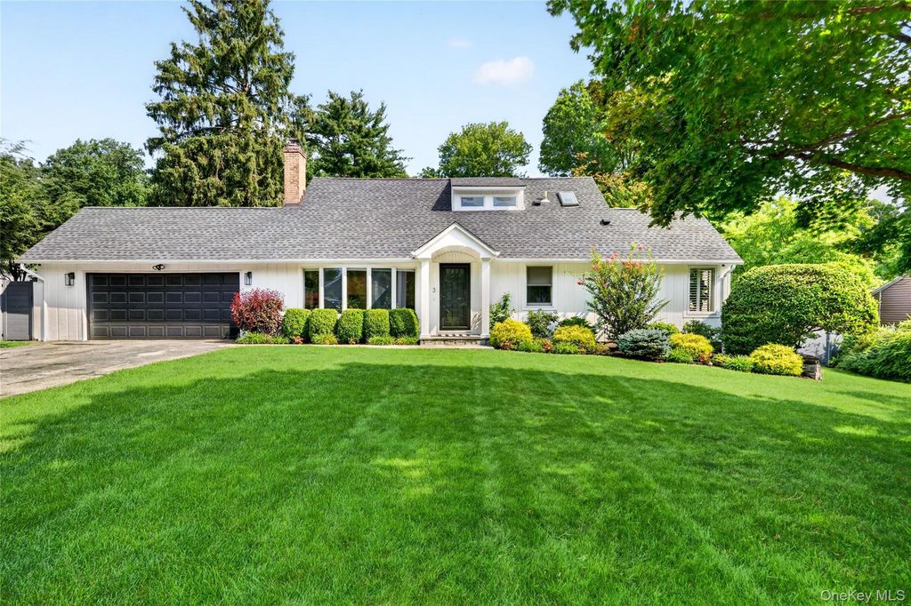 3 Augusta Place, White Plains, NY 10603