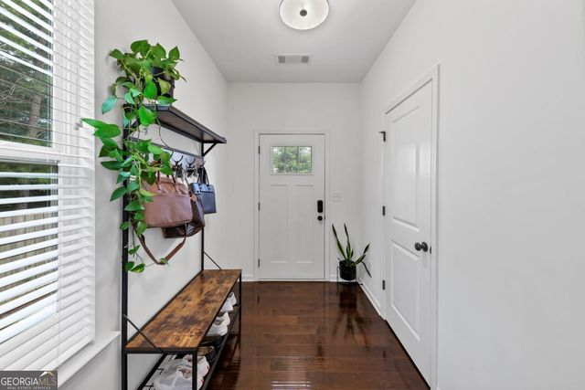 852 Venture Way SW, Atlanta, GA 30331