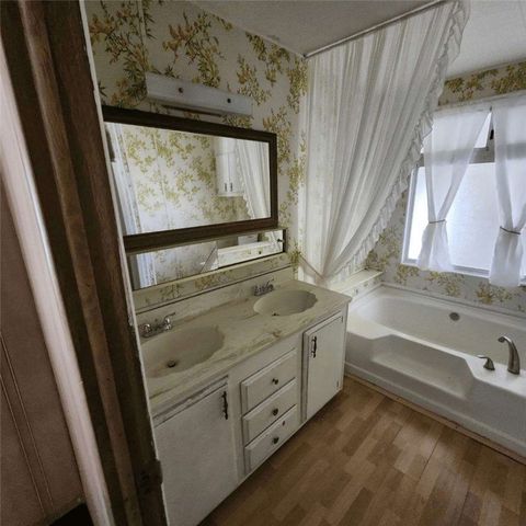 4232 Coyote Road, Phelan, CA 92371