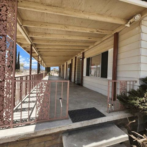 4232 Coyote Road, Phelan, CA 92371