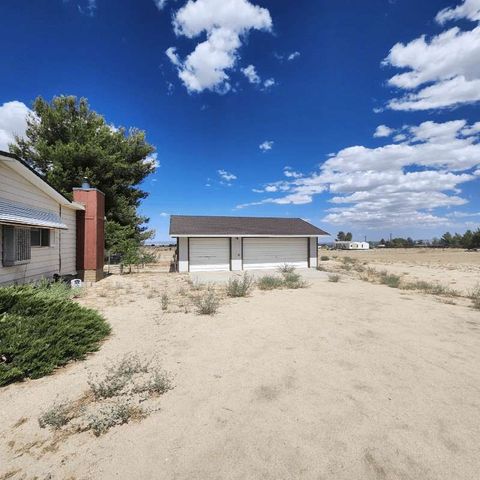 4232 Coyote Road, Phelan, CA 92371