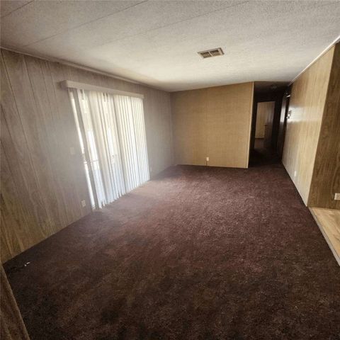 4232 Coyote Road, Phelan, CA 92371