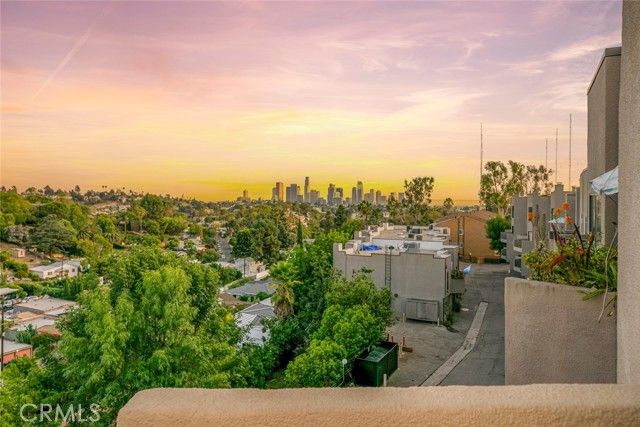 1882 N Alvarado Street 16, Los Angeles, CA 90026