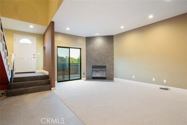 1882 N Alvarado Street 16, Los Angeles, CA 90026