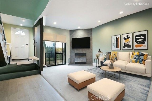 1882 N Alvarado Street 16, Los Angeles, CA 90026