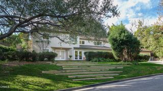766 Canon Drive, Pasadena, CA 91106