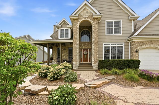 25443 Prairiewood Lane, Shorewood, IL 60404