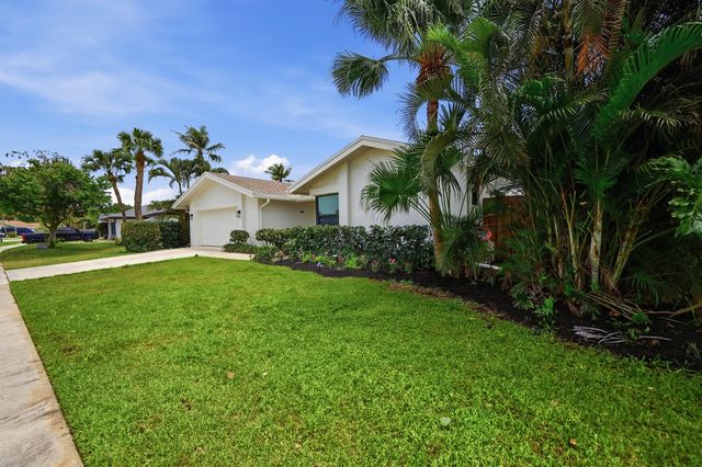 4178 Birchwood Drive, Boca Raton, FL 33487