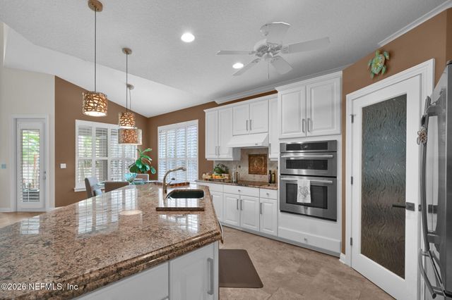 1905 SEVILLA Boulevard W, Atlantic Beach, FL 32233