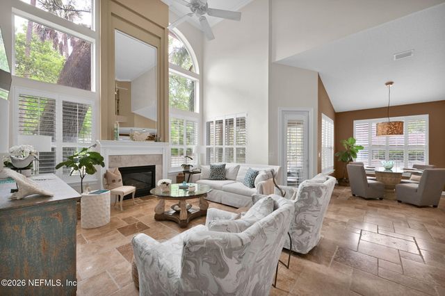 1905 SEVILLA Boulevard W, Atlantic Beach, FL 32233
