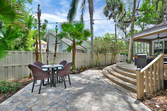 1905 SEVILLA Boulevard W, Atlantic Beach, FL 32233