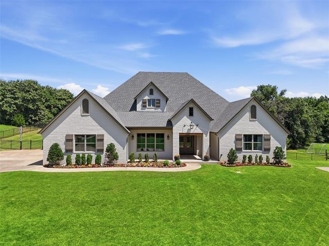 14259 Macklay Court, Choctaw, OK 73020