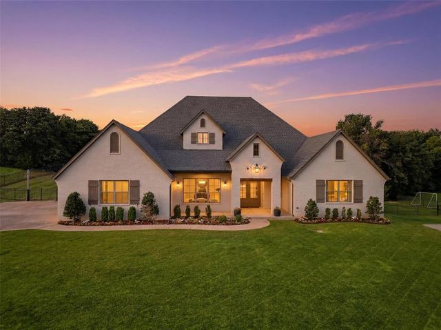 14259 Macklay Court, Choctaw, OK 73020