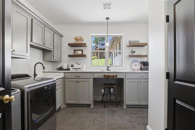 14259 Macklay Court, Choctaw, OK 73020