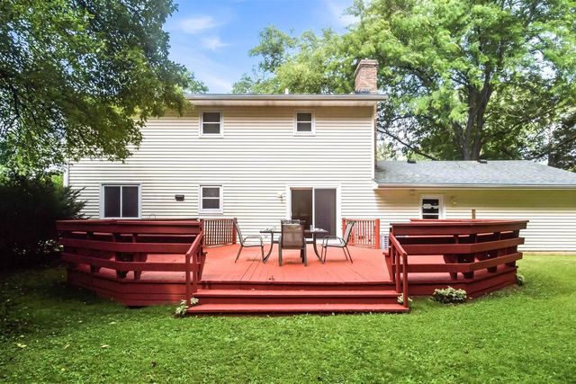 514 Maunesha Drive, Marshall, WI 53559