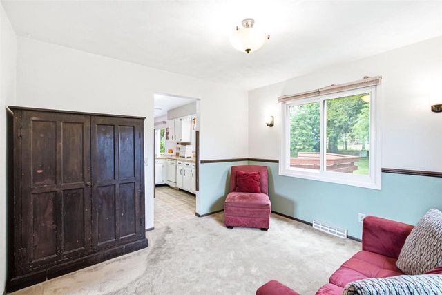 514 Maunesha Drive, Marshall, WI 53559