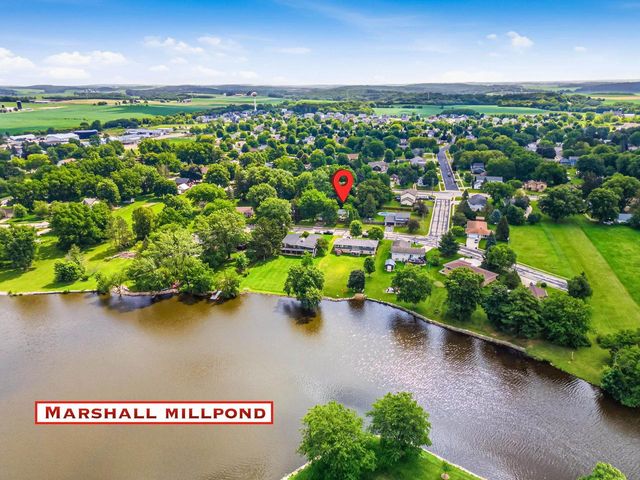 514 Maunesha Drive, Marshall, WI 53559