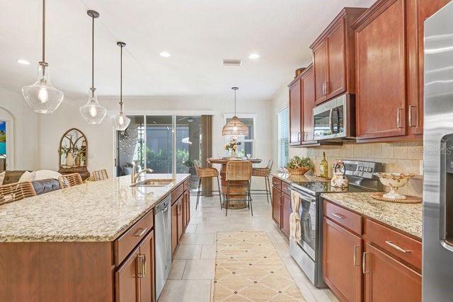 2807 ORIOLE DRIVE, Sarasota, FL 34243
