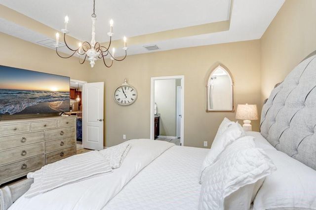 2807 ORIOLE DRIVE, Sarasota, FL 34243