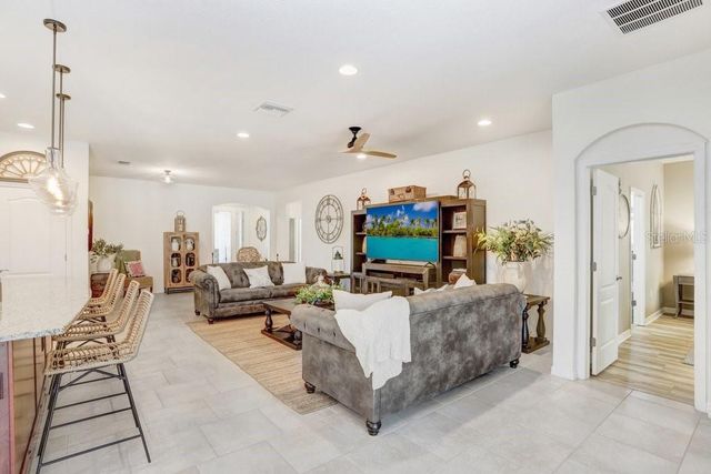 2807 ORIOLE DRIVE, Sarasota, FL 34243