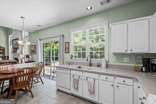 3840 Ridgefair Drive, Cumming, GA 30040