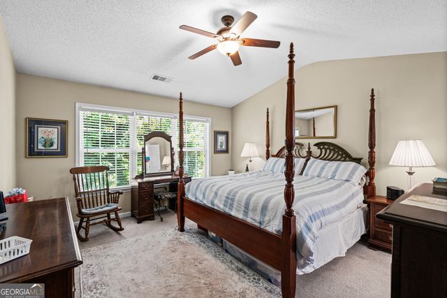 3840 Ridgefair Drive, Cumming, GA 30040