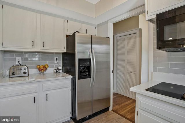 1206 PENSIVE LN, Bowie, MD 20716