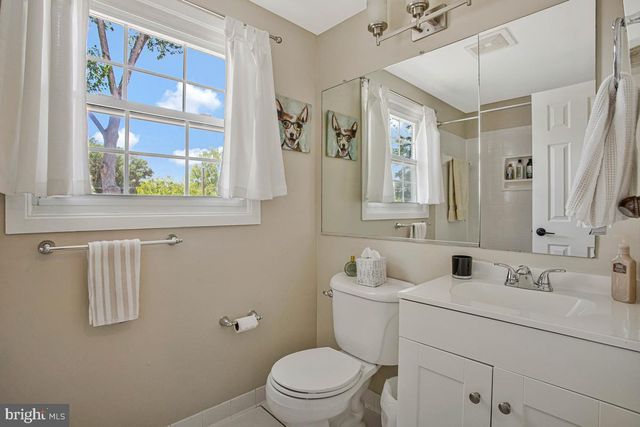 1206 PENSIVE LN, Bowie, MD 20716