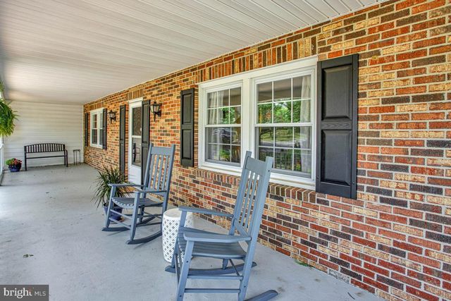 1206 PENSIVE LN, Bowie, MD 20716