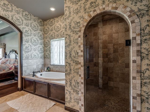 10925 San Lorenzo Drive, Oklahoma City, OK 73173