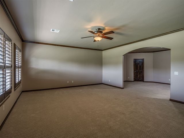 10925 San Lorenzo Drive, Oklahoma City, OK 73173