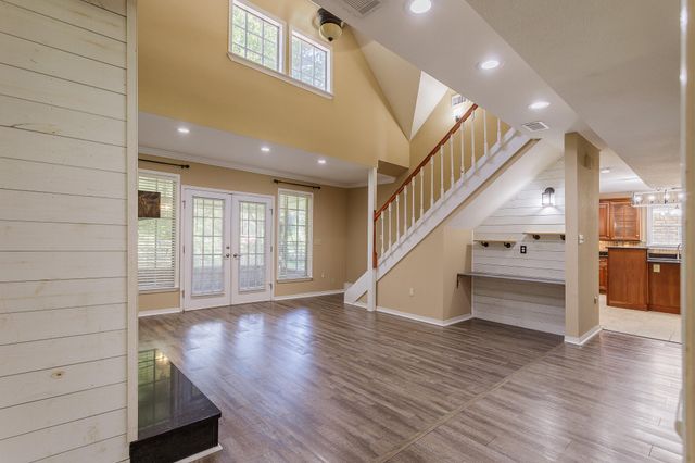 329 Skyline Circle, Crestview, FL 32539