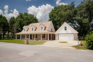 329 Skyline Circle, Crestview, FL 32539