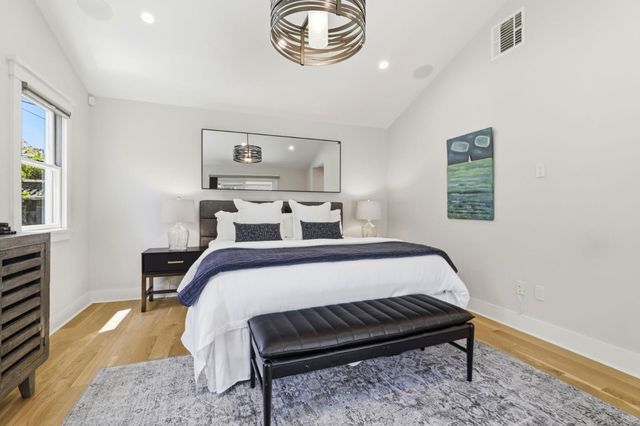 1564 Wessex Avenue, Los Altos, CA 94024