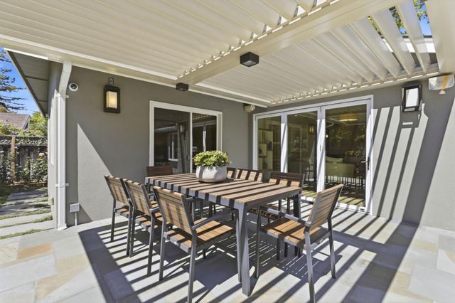1564 Wessex Avenue, Los Altos, CA 94024