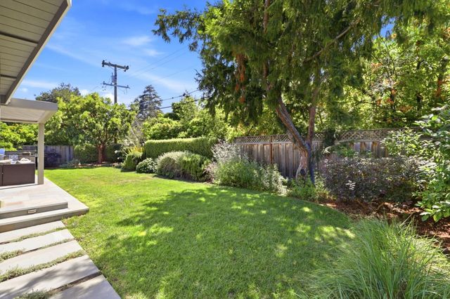 1564 Wessex Avenue, Los Altos, CA 94024
