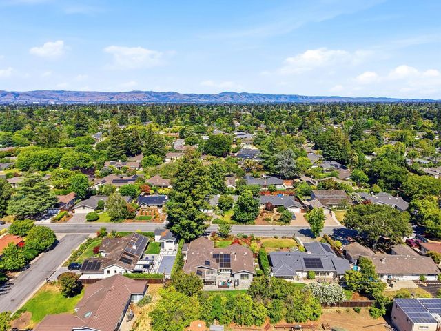 1564 Wessex Avenue, Los Altos, CA 94024