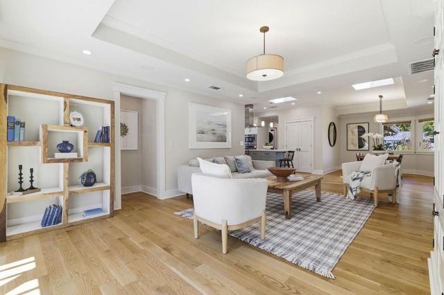 1564 Wessex Avenue, Los Altos, CA 94024