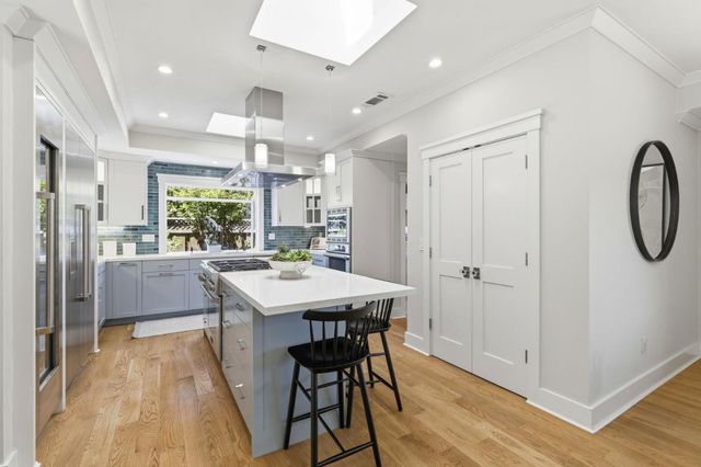 1564 Wessex Avenue, Los Altos, CA 94024