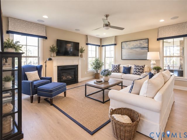 4730 Gringras Cir, Quinton, VA 23141