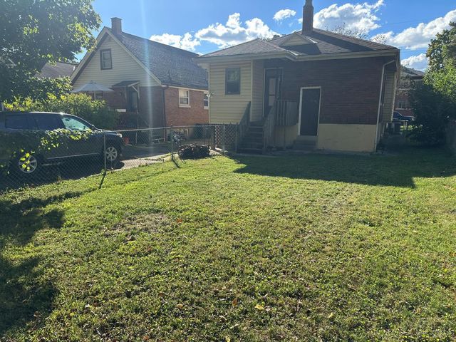 3842 Delmar Avenue, Cincinnati, OH 45211